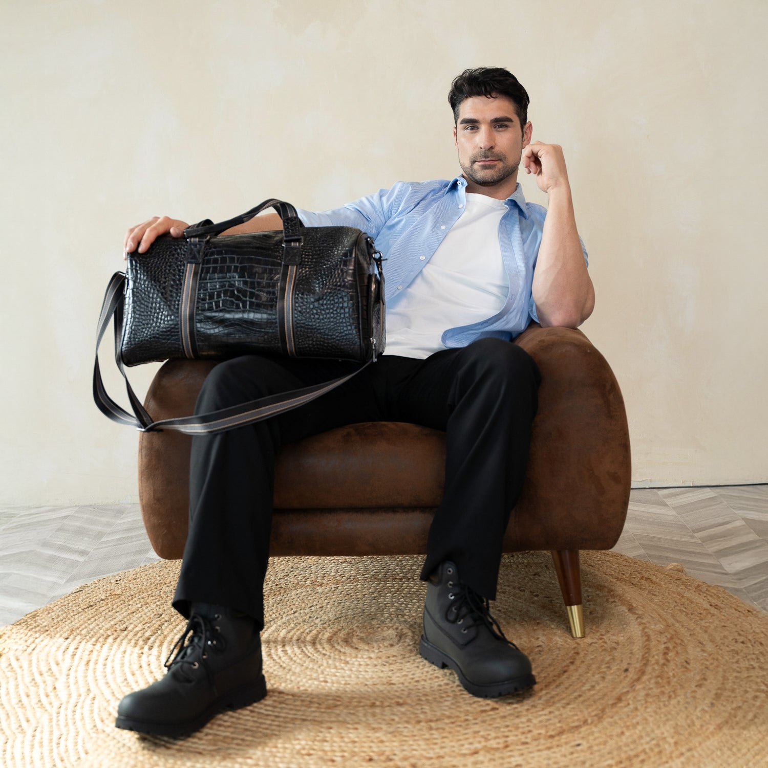 black crocodile patter alligator print leather duffel bag weekender bag gym bag for men and women