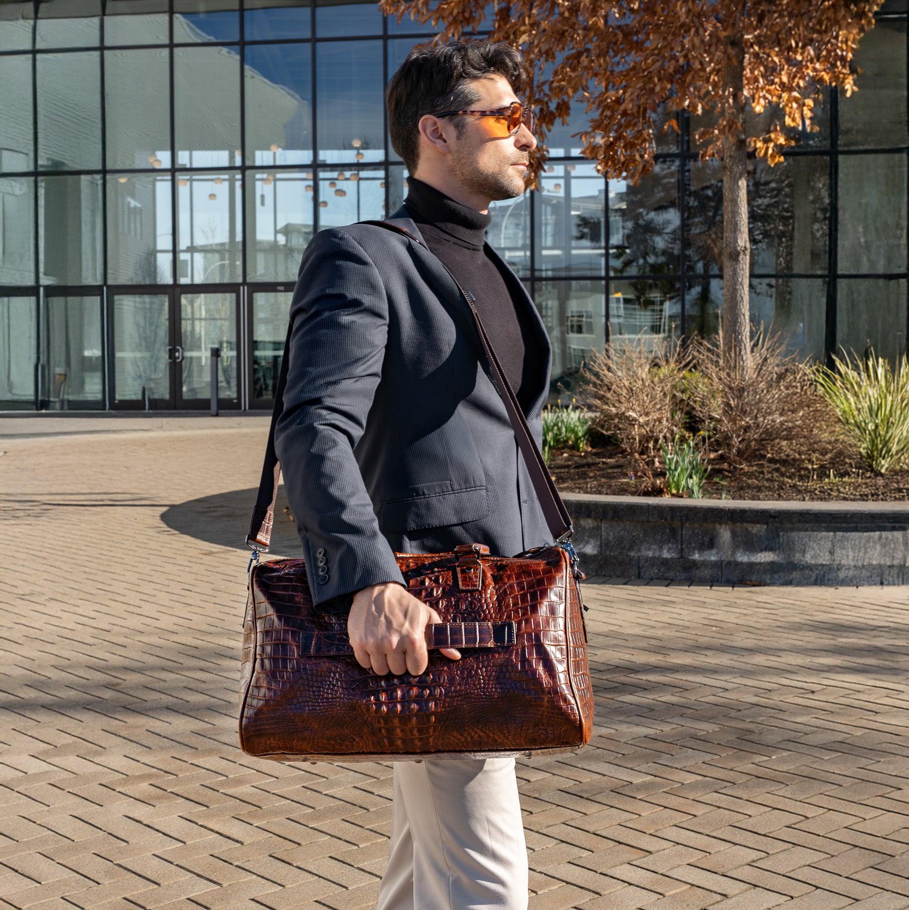 brown crocodile pattern alligator print leather duffel bag weekender bag for men and women